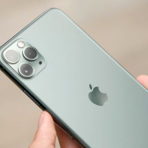 Thay kính camera iPhone 11 Pro Max