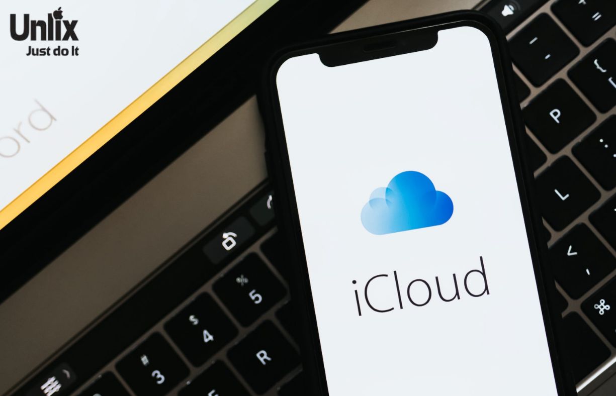 Thay IC chứa iCloud bị khóa