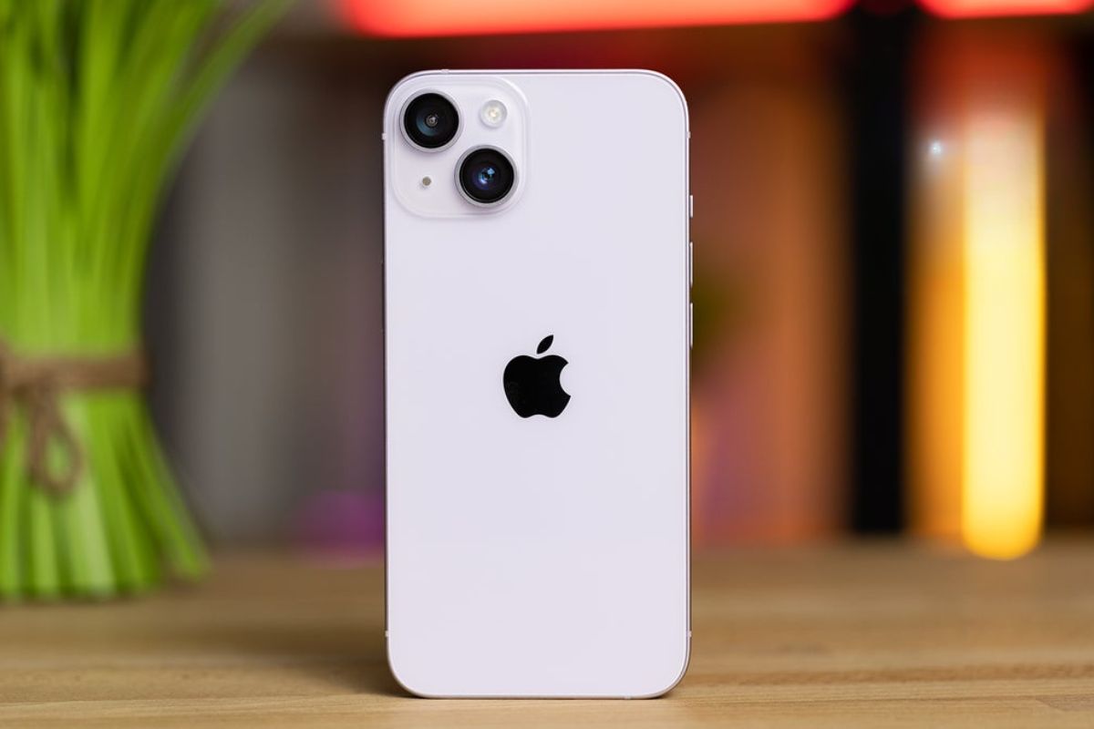 iPhone 14