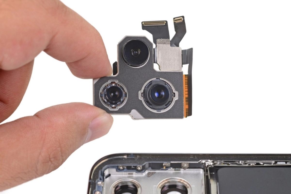 Sửa chữa thay thế camera iphone chính hãng