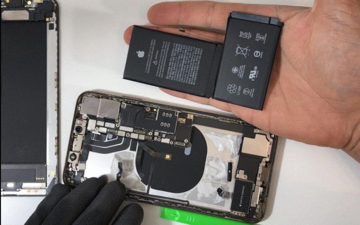 Tại Fix24h sử dụng các linh kiện chính hãng để sửa chữa cho khách hàng