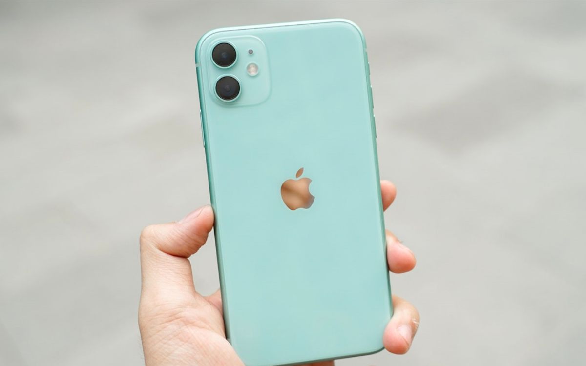 iPhone 11